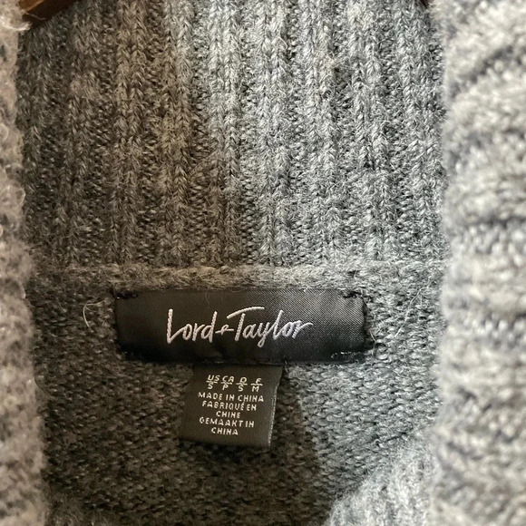 Lord & Taylor Oversized Turtle Tunic - Picture 3 of 4